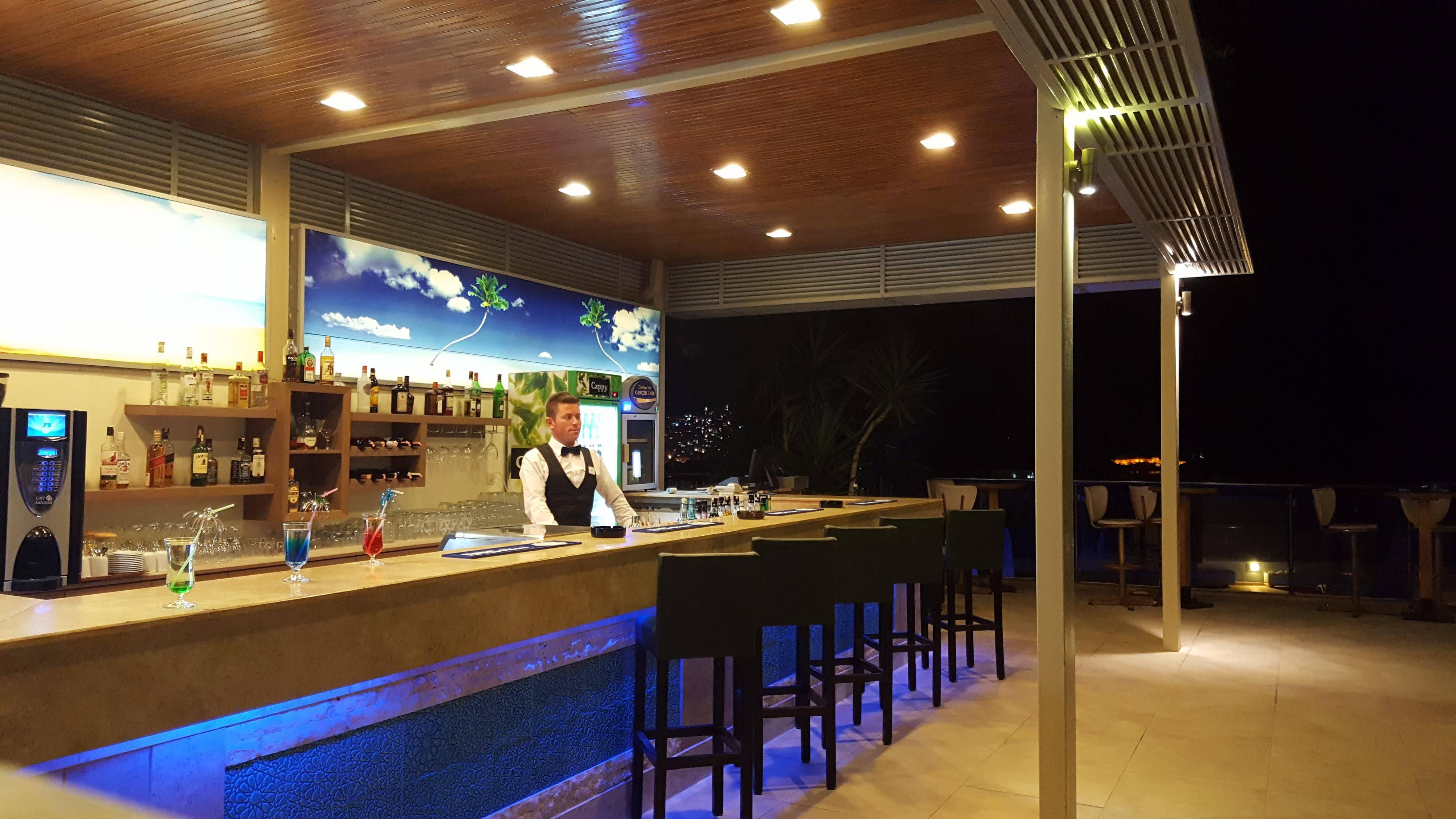 Goldenday Wings Hotel Kusadasi Exterior photo